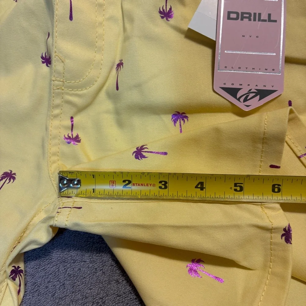 Drill Clothing Company Men S Drawstring Stretch Chino Shorts Yellow W/Palm Print